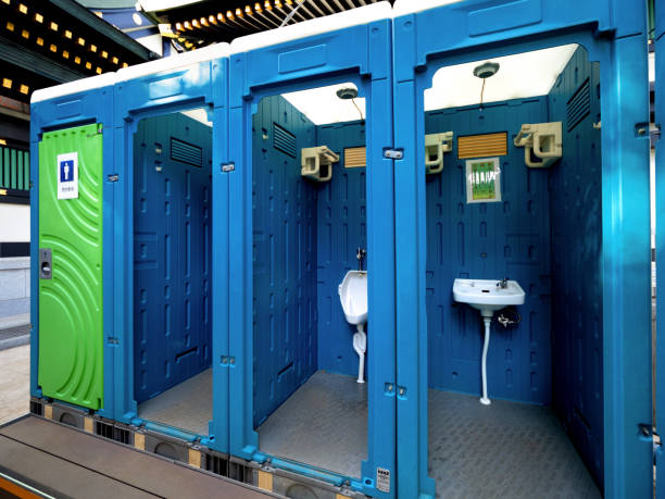 Portable Toilet Options We Offer in Rochester, MI