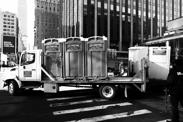Best Porta potty delivery and setup  in Rochester, MI
